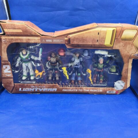 Disney Pixar Lightyear – Recruits to the Rescue Action Figure Set (Buzz + Crew)