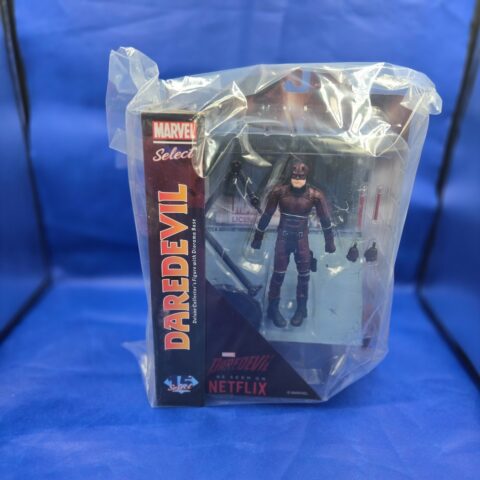Marvel Select Daredevil Netflix Figure • Diamond Select • 7" • Collectors Grade for sale at Nostalgik Vibes