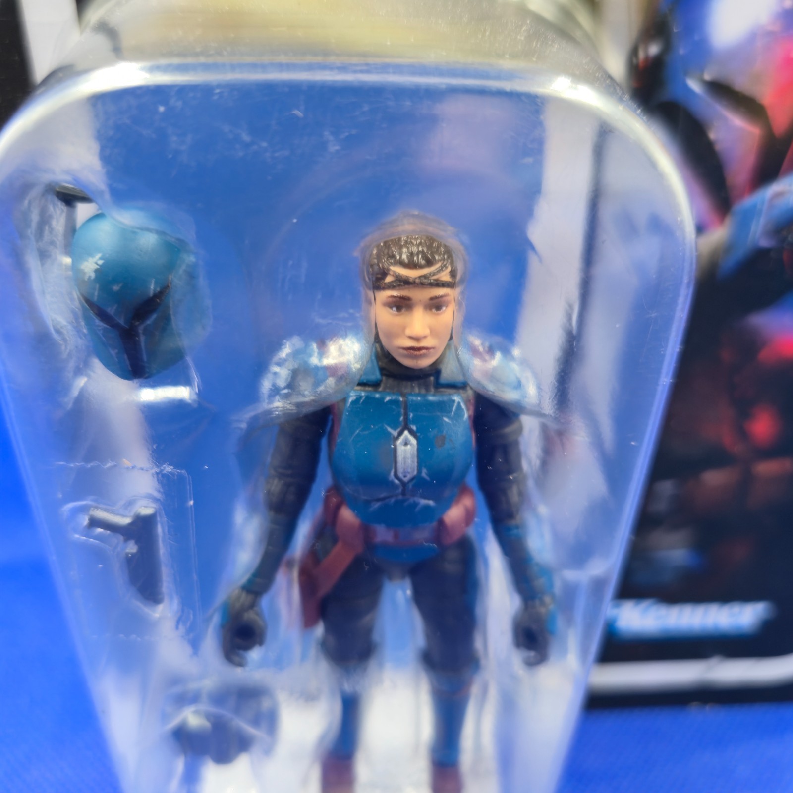 Koska Reeves – Star Wars Action Figure Mandalorian - Kenner - NEW - detail view