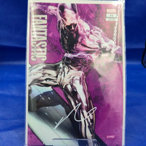 Fantastic Four #31 Modern Variant Signed by John Giang - NM for sale at Nostalgik Vibes