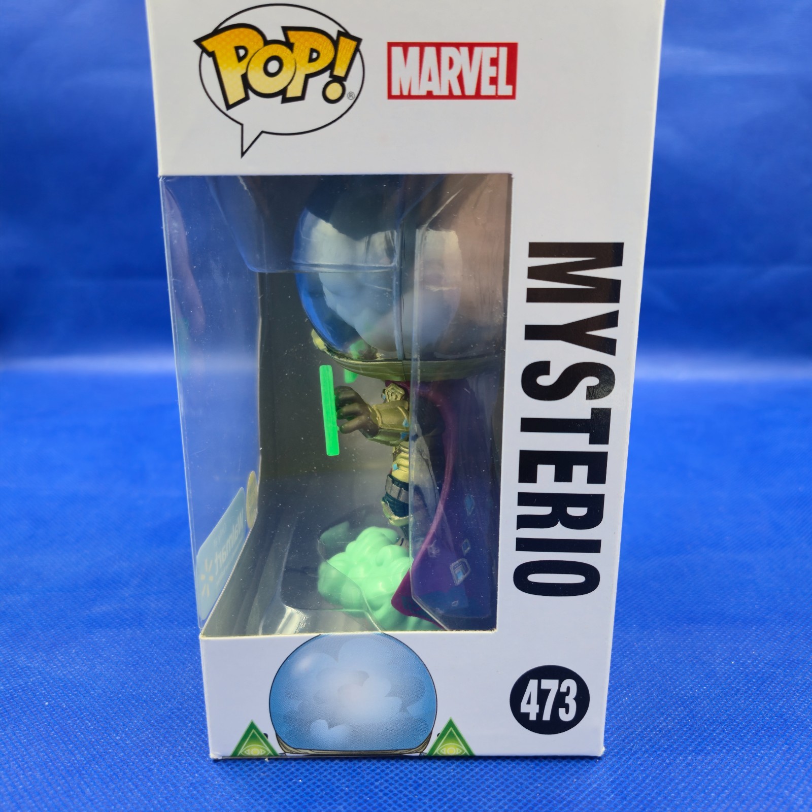 Funko POP! Mysterio 473 - Spider-man - GLOW in the Dark Walmart Exc Figure - NIB - detail view