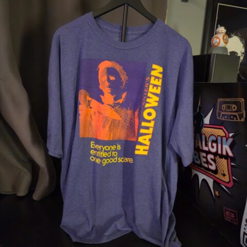 Vintage Halloween (2018) Michael Myers Graphic T-Shirt – Purple – Size 2XL for sale at Nostalgik Vibes