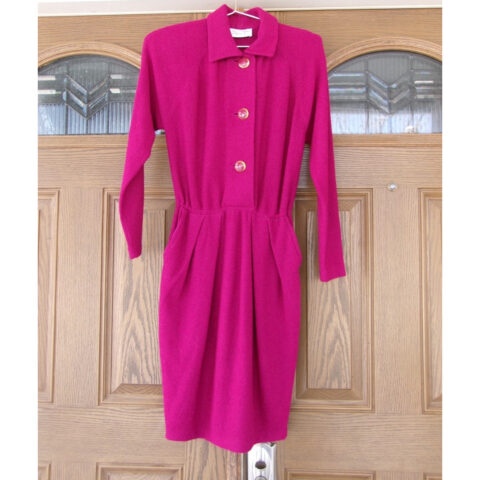 ST JOHN BY MARIE GRAY 1 PIECE RED KNIT DRESS GATHERS AT WAIST VINTAGE 6 for sale at Nostalgik Vibes