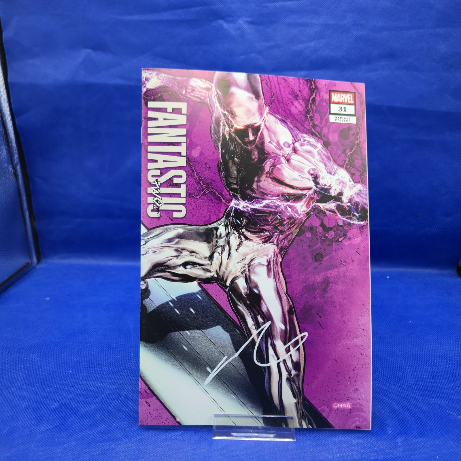 Fantastic Four #31 Trade Dress Signed John Giang COA Marvel NM+