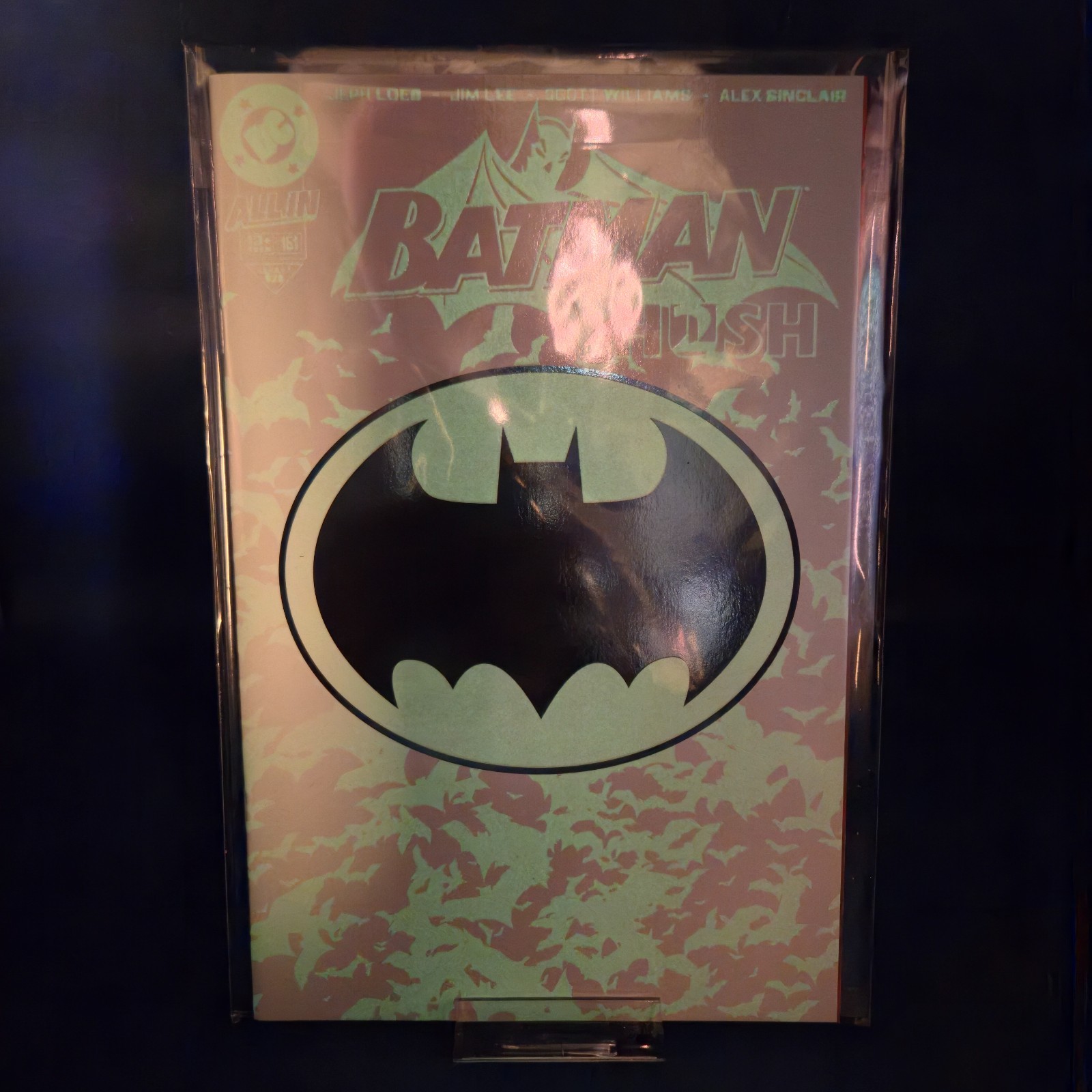 Batman #161 H2SH – Glow in the Dark Logo Foil exclusive – DC Comics