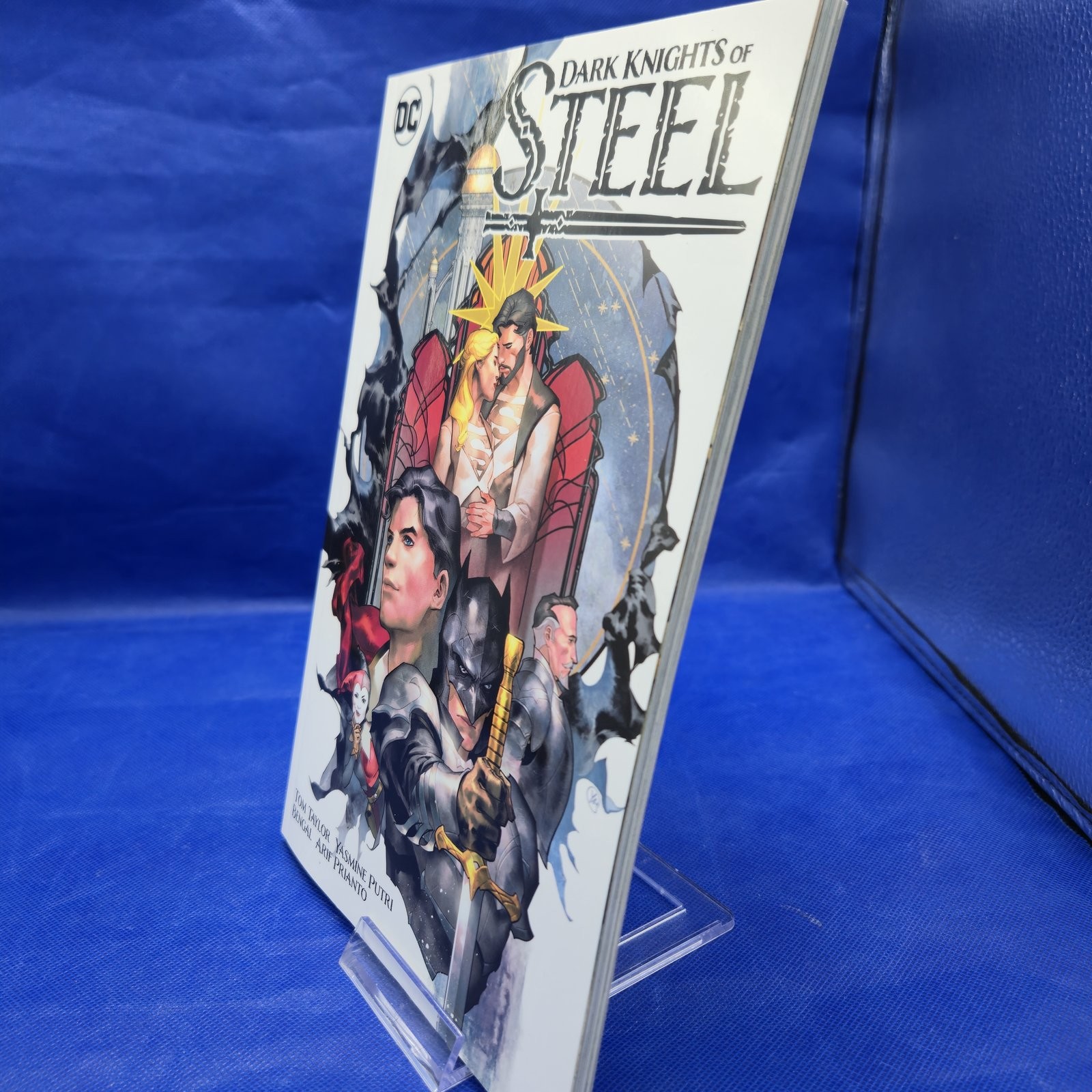 Dark Knights of Steel Vol 1 TP Tom Taylor Yasmine Putri DC NM - Image 2