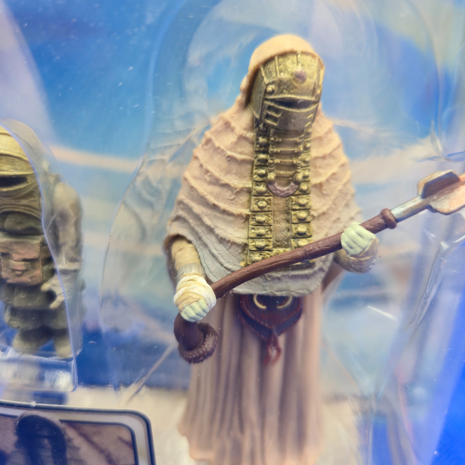 2002 Star Wars AOTC Tusken Raider Female with Tusken Child SEALED MOC Tatooine