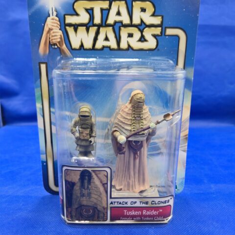 2002 Star Wars AOTC Tusken Raider Female with Tusken Child SEALED MOC Tatooine