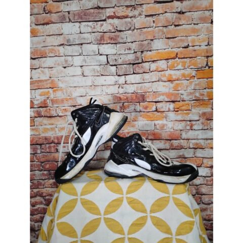 Nike Air Elite Men’s Basketball Sneakers Size 9.5 Black White Vintage 2000s