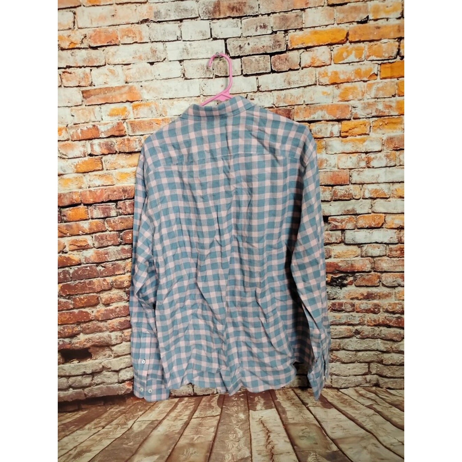 UNTUCKit Mens XL Blue Pink Plaid Button Up Shirt