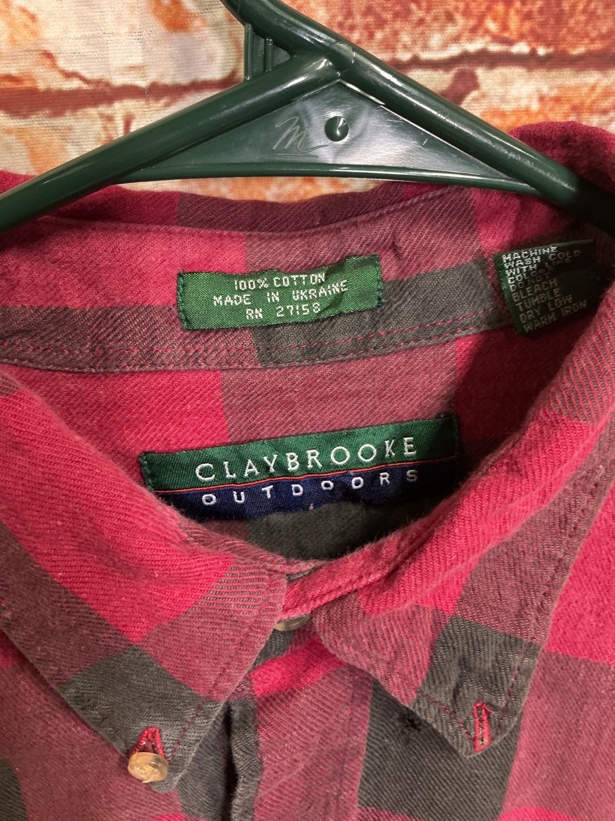 Claybrooke Outdoors Flannel Shirt Small Mens Red Charcoal Buffalo Plaid Cotton
