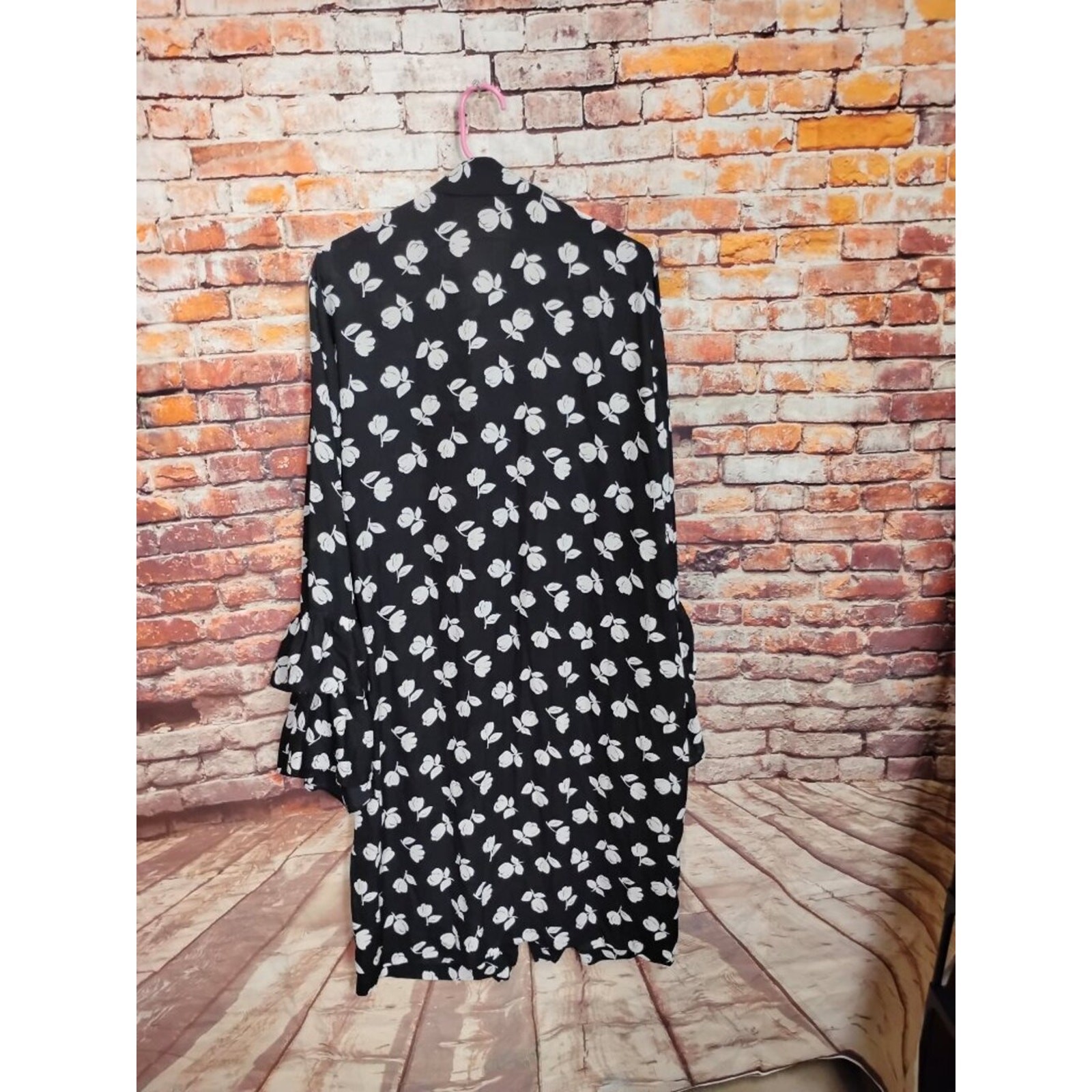 Vicky Tiel Womens 1X Black White Floral Print Dress