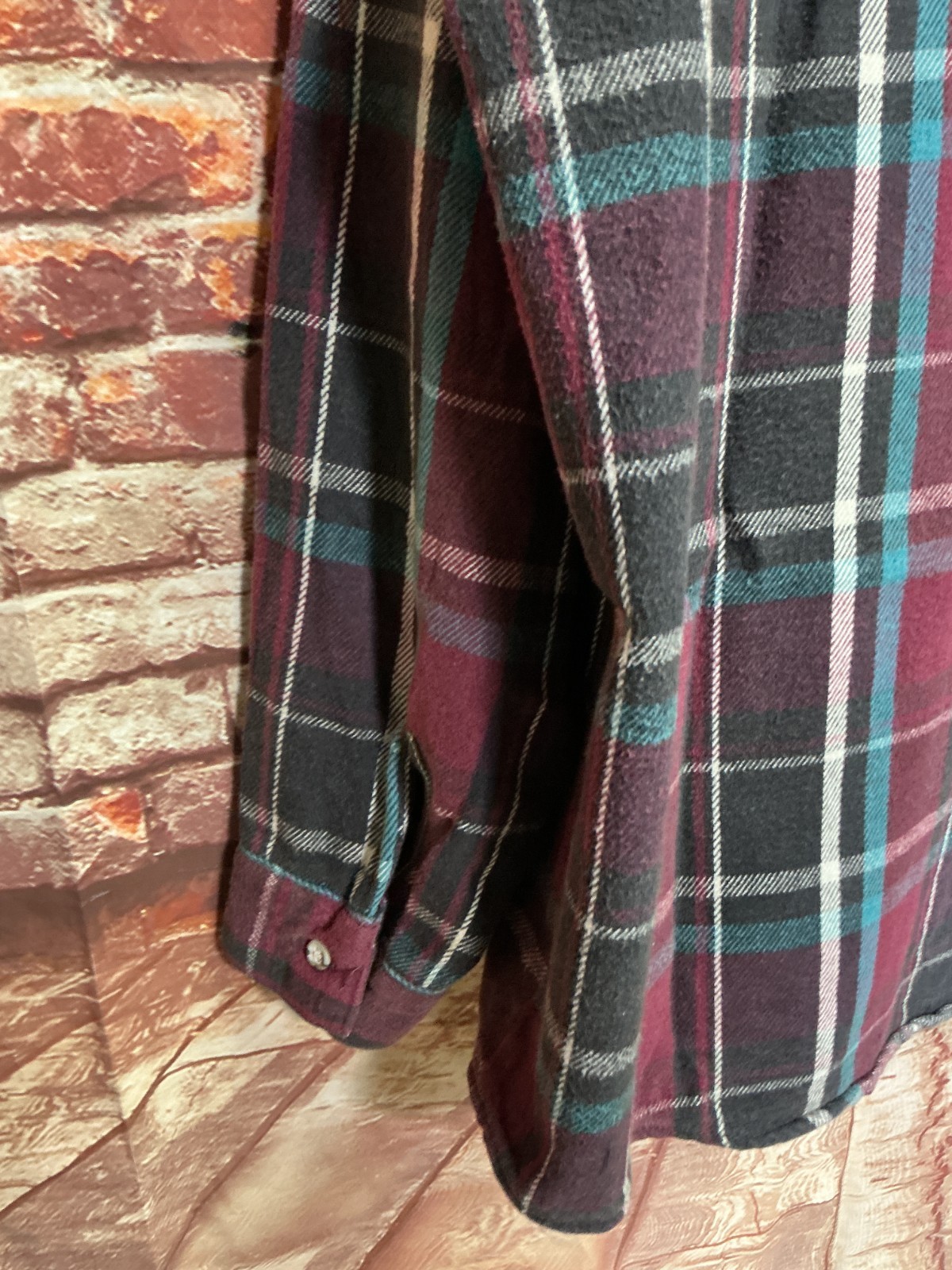 Northeast Outfitters Flannel Shirt Mens Purple Teal Plaid Long Sleeve Button Up