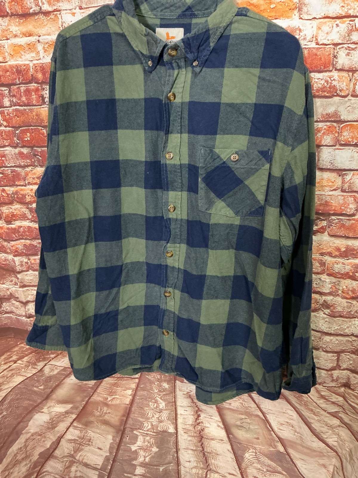 Field and Stream Green/navy buffalo/tartan Plaid Flannel XL Shirt