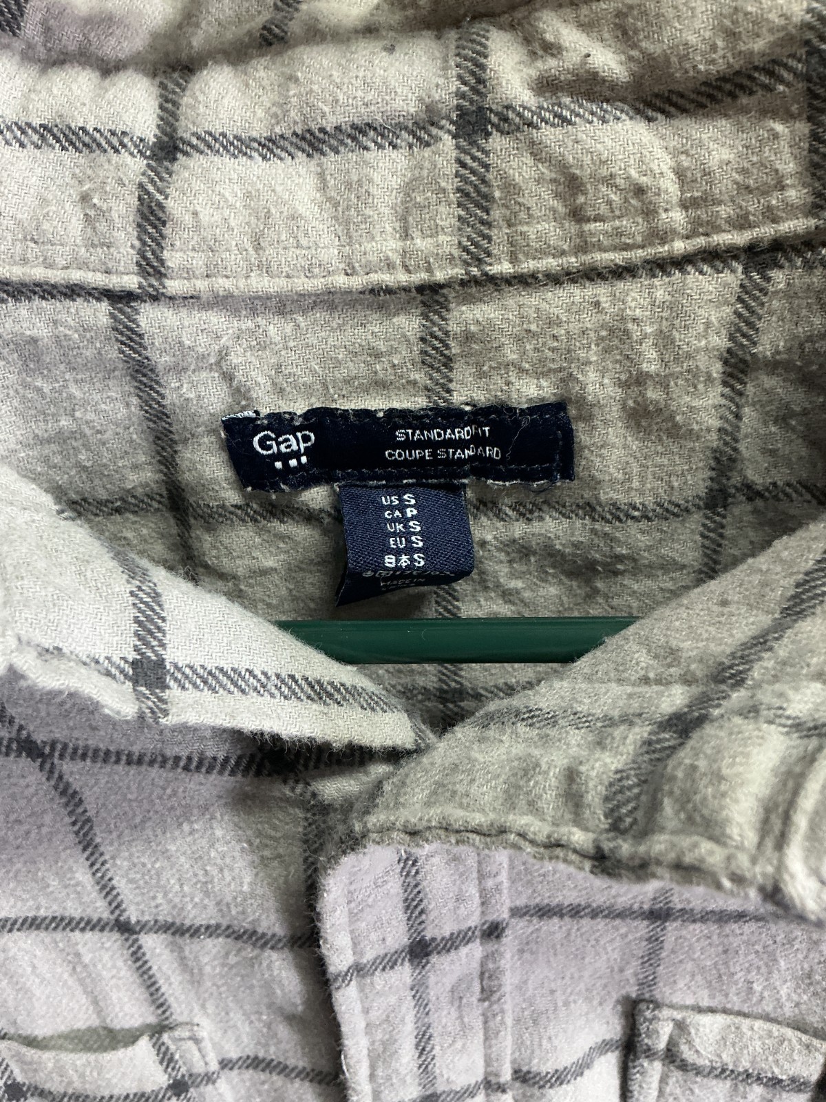 Gap Mens Flannel Shirt Small Gray Windowpane Plaid Long Sleeve Standard Fit
