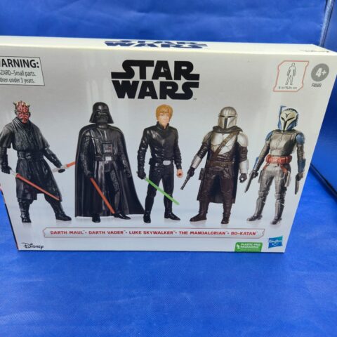 Star Wars 6” Figure Lot Vader Luke Mandalorian Bo-Katan Darth Maul Hasbro