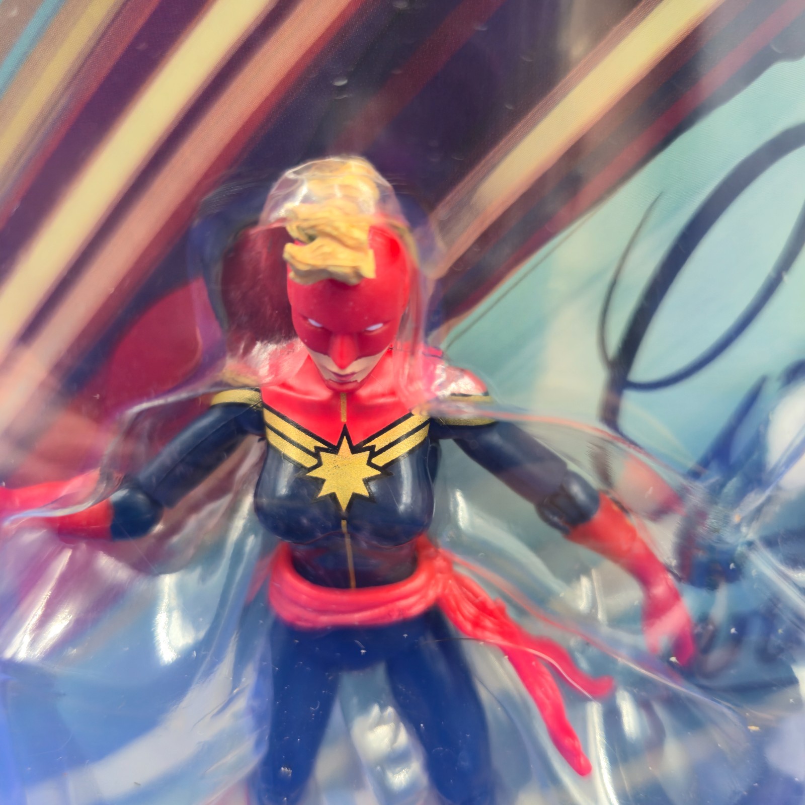 Marvel Legends Cosmic Marvels 2-Pack – Captain Marvel & Captain Universe NEW