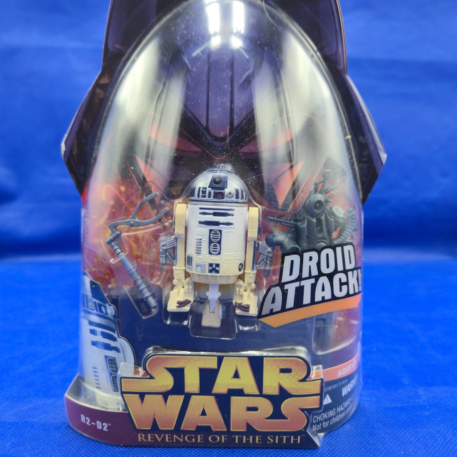 2005 Star Wars Revenge of the Sith R2-D2 SEALED MOC Hasbro ROTS Episode III